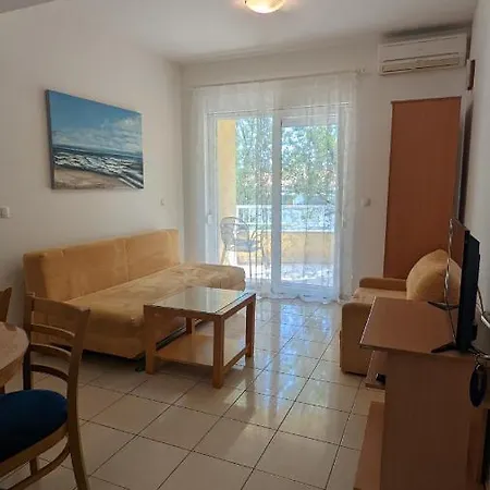 Vesna Gradac (Split-Dalmatia)