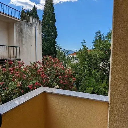 Apartament Vesna *